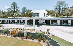Motel Maclean